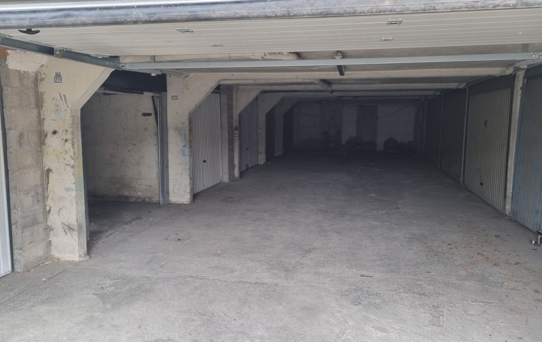 Annonces MAUGUIO : Garage / Parking | MONTPELLIER (34000) | 12 m2 | 90 € 