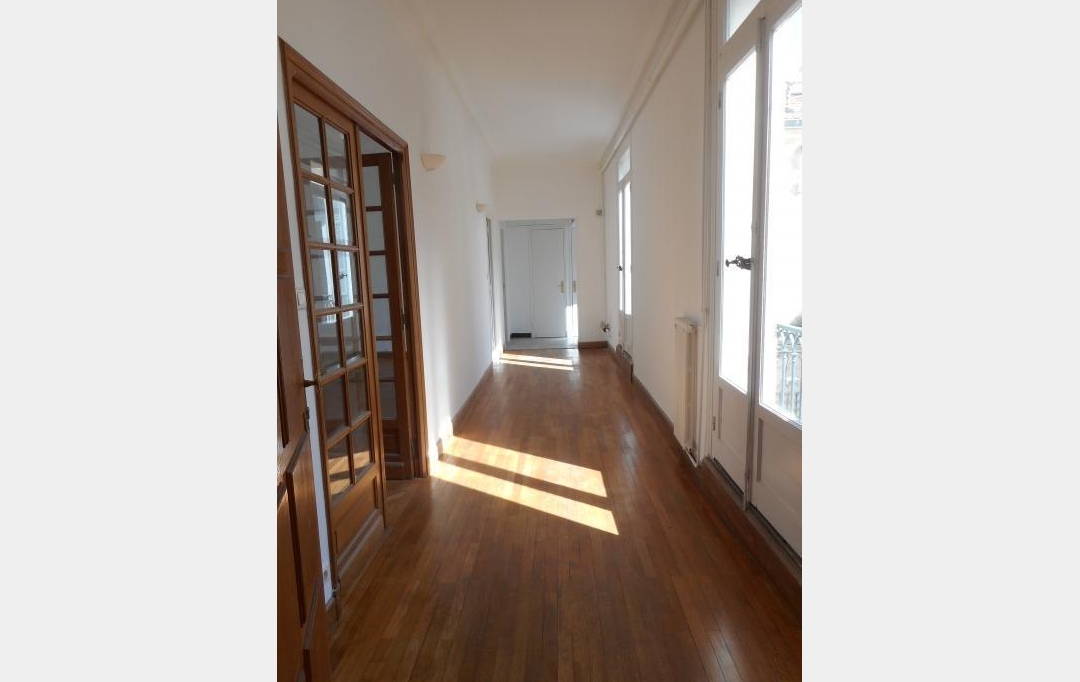 Annonces MAUGUIO : Appartement | MONTPELLIER (34000) | 108 m2 | 1 190 € 