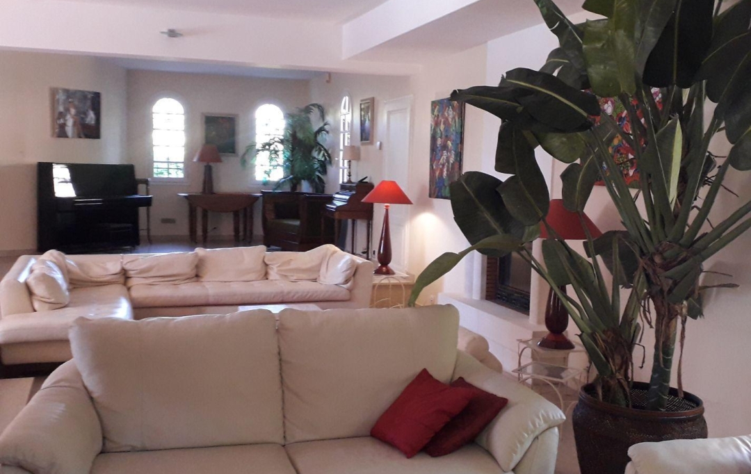Annonces MAUGUIO : Maison / Villa | MONTPELLIER (34070) | 500 m2 | 1 150 000 € 